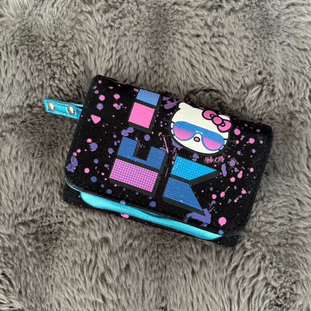 2010’s Hello Kitty Mini Wallet